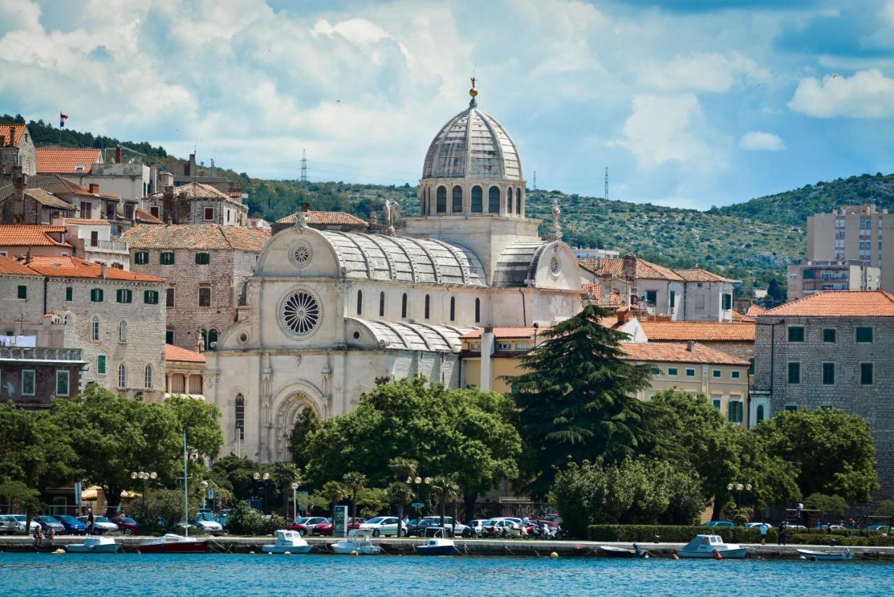 Apartment Secret Life Šibenik Esterno foto